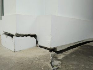 cracked faundation