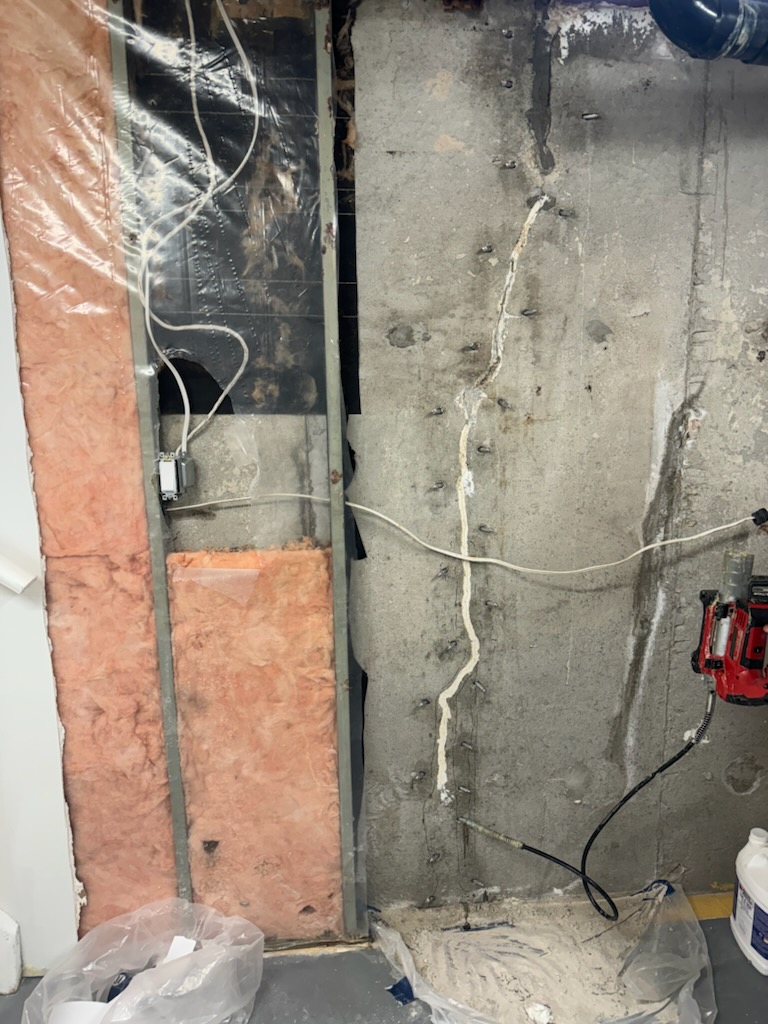 Crack Injection website image